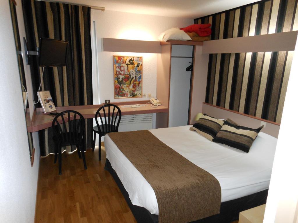 Hotel Eclipse Magnanville ห้อง รูปภาพ