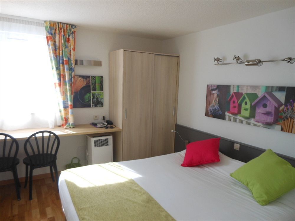 Hotel Eclipse Magnanville ภายนอก รูปภาพ